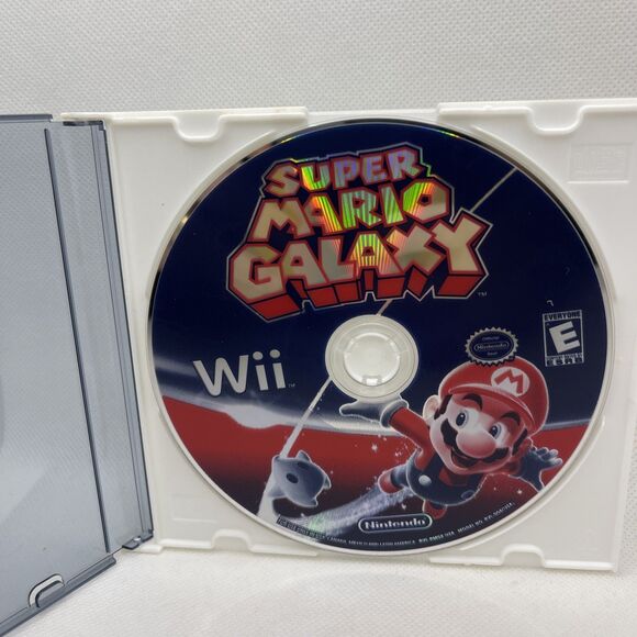 Super Mario Galaxy (Nintendo Wii, 2007) Disc Only Tested Works - Picture 1 of 4